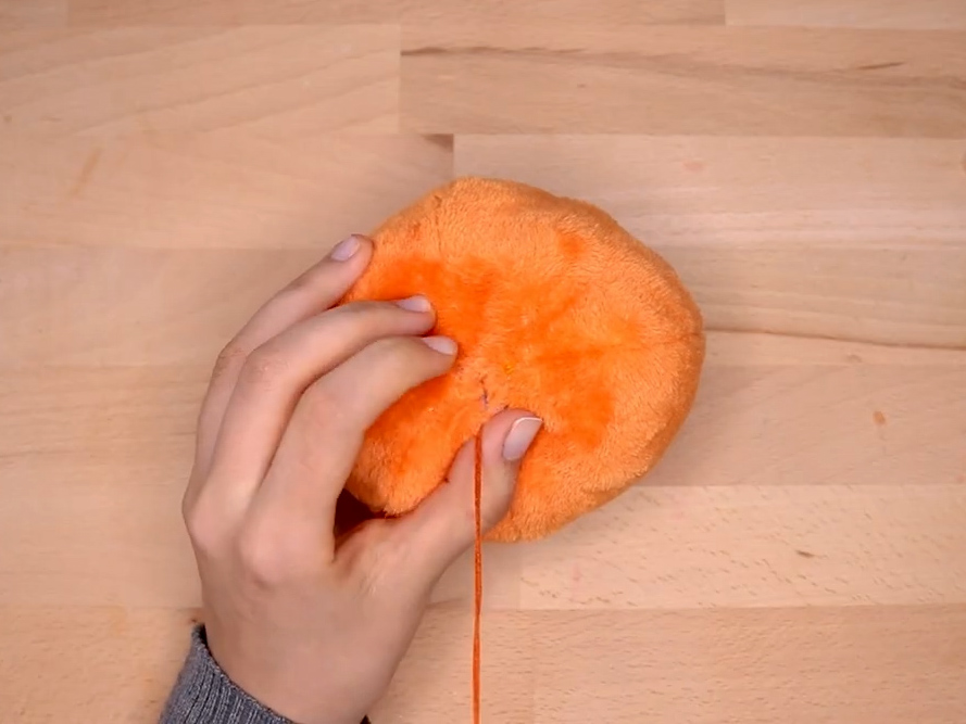 How to make pumpkin plushies DIY pattern