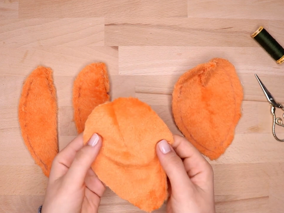 How to make pumpkin plushie diy pattern