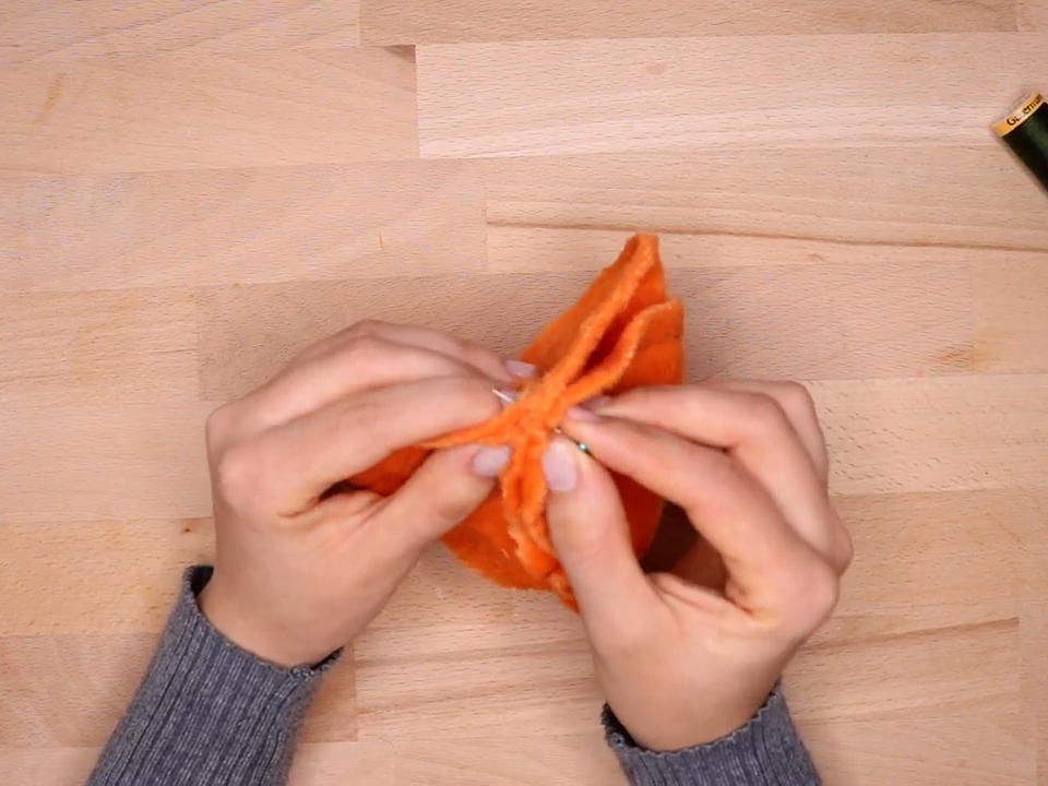 How to make pumpkin plushies DIY pattern